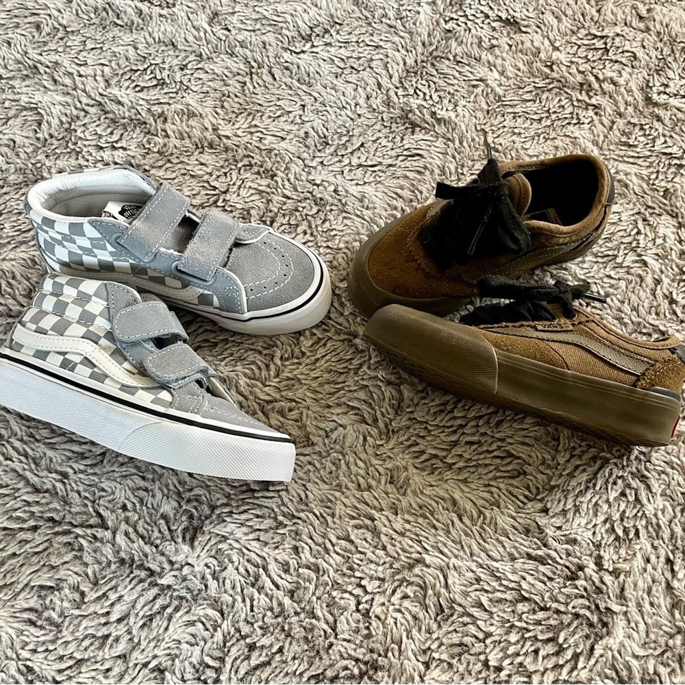 Vans Toddler Sneakers in Gray and Brown